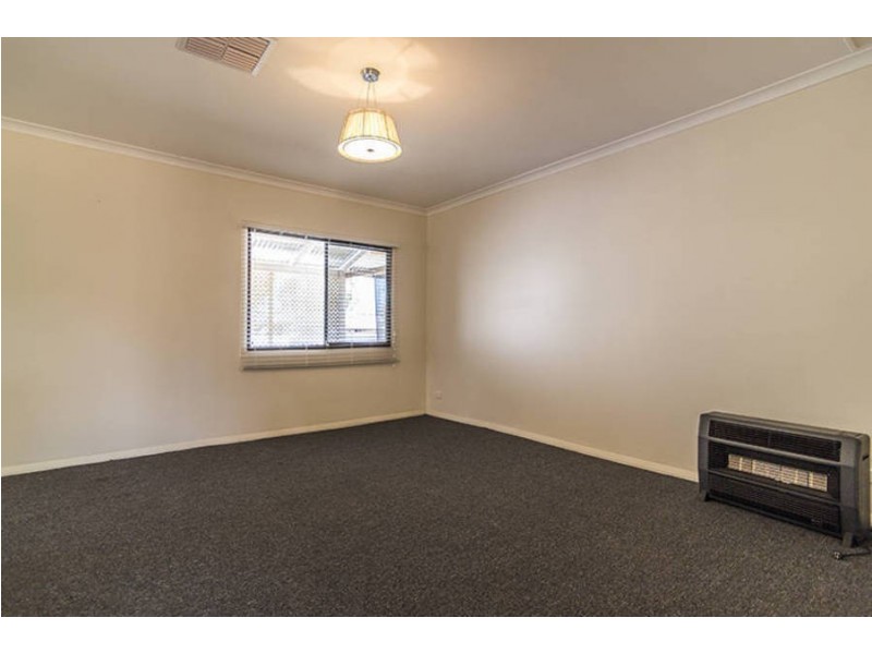 80 Shaw Street, Coolgardie WA 6429