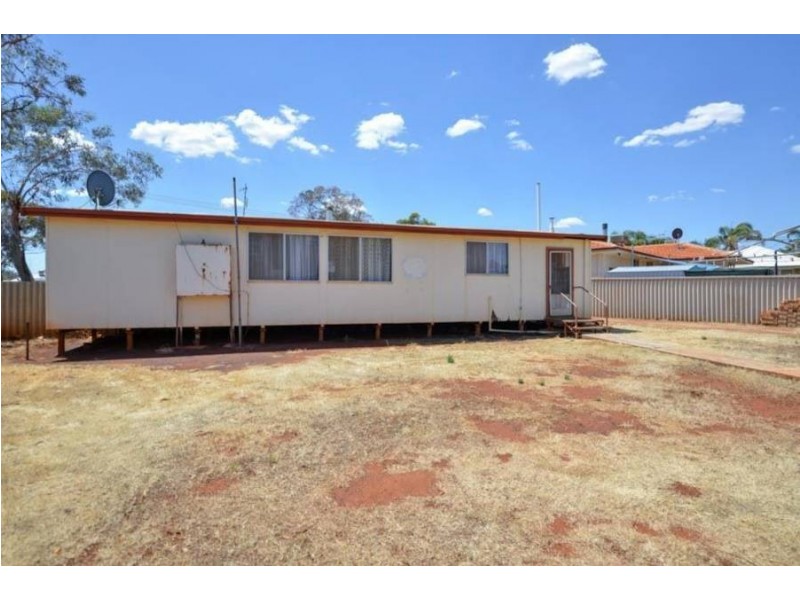 65  King Street, Coolgardie WA 6429