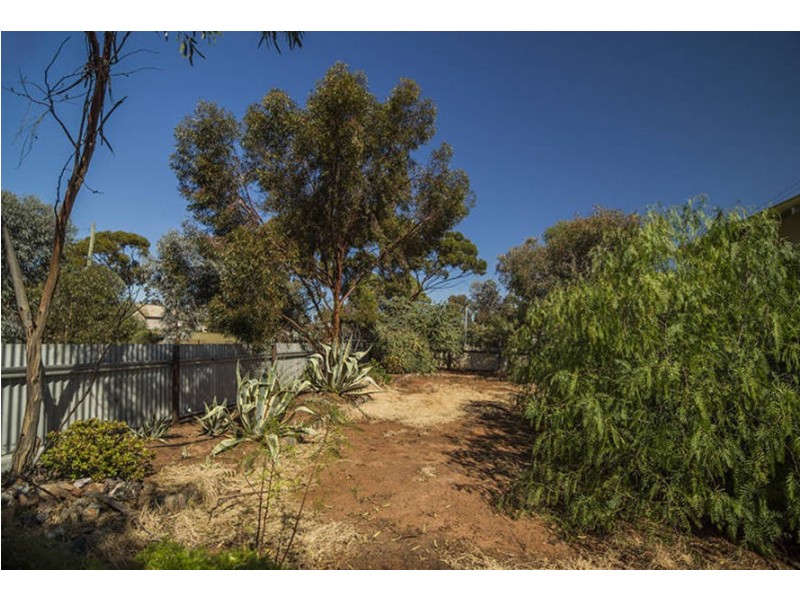 74 Shaw Street, Coolgardie WA 6429