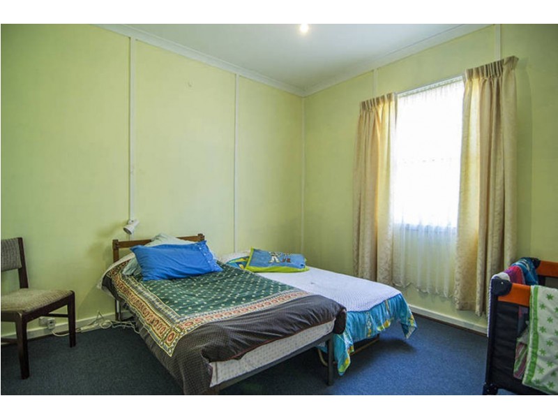 74 Shaw Street, Coolgardie WA 6429