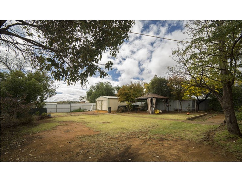 82 King Street, Coolgardie WA 6429