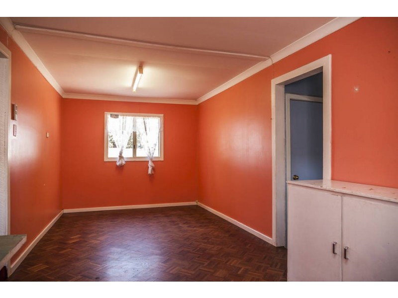 77 Shaw Street, Coolgardie WA 6429