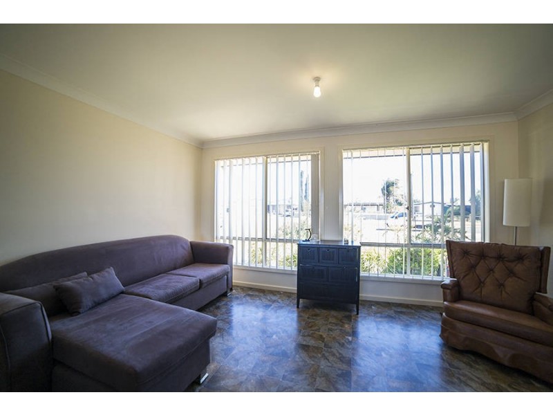 106 Forrest Street, Coolgardie WA 6429