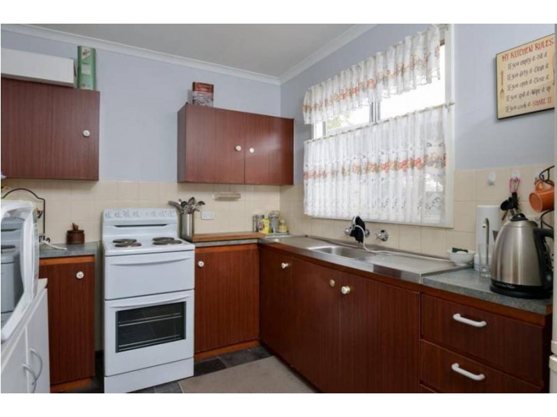 124 Sylvester Street, Coolgardie WA 6429