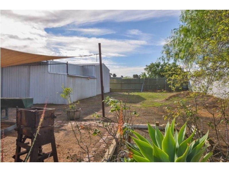 40 Sylvester Street, Coolgardie WA 6429