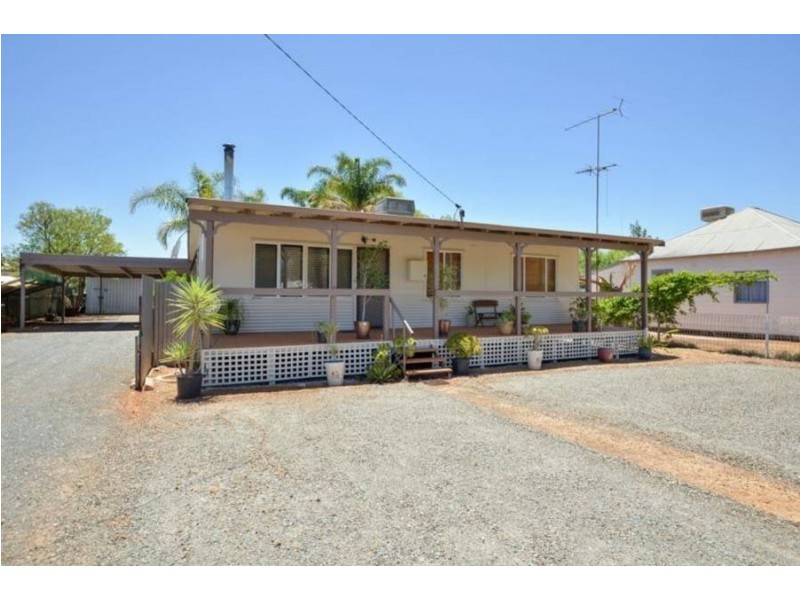 40 Sylvester Street, Coolgardie WA 6429