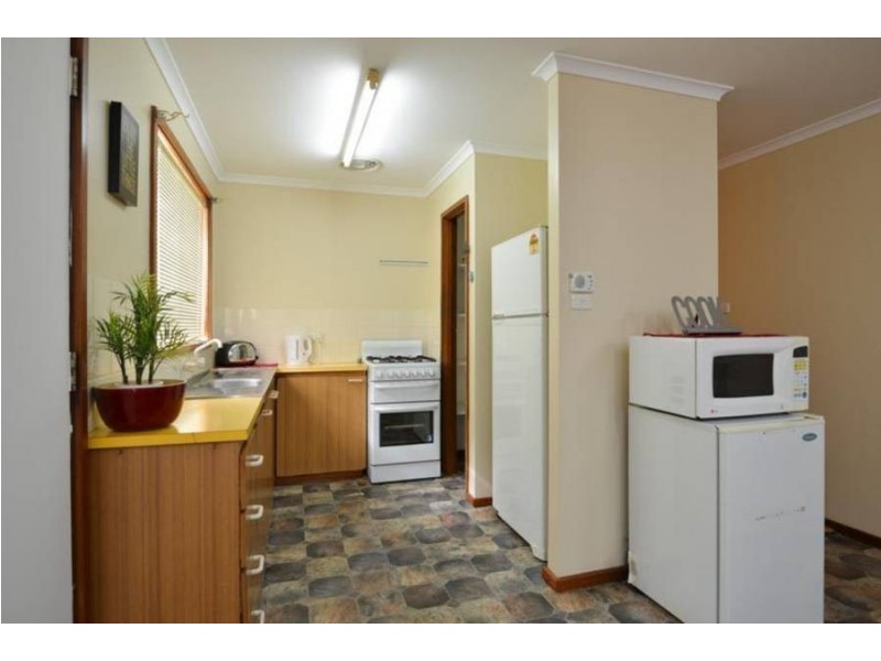 116 Sylvester Street, Coolgardie WA 6429