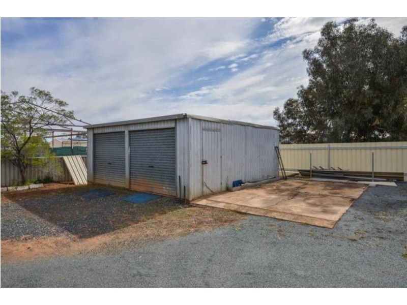 116 Sylvester Street, Coolgardie WA 6429