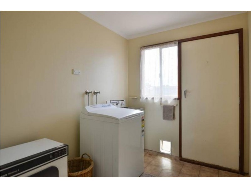 116 Sylvester Street, Coolgardie WA 6429