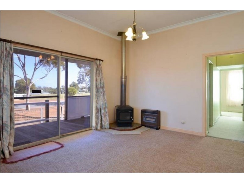 94  Shaw Street, Coolgardie WA 6429