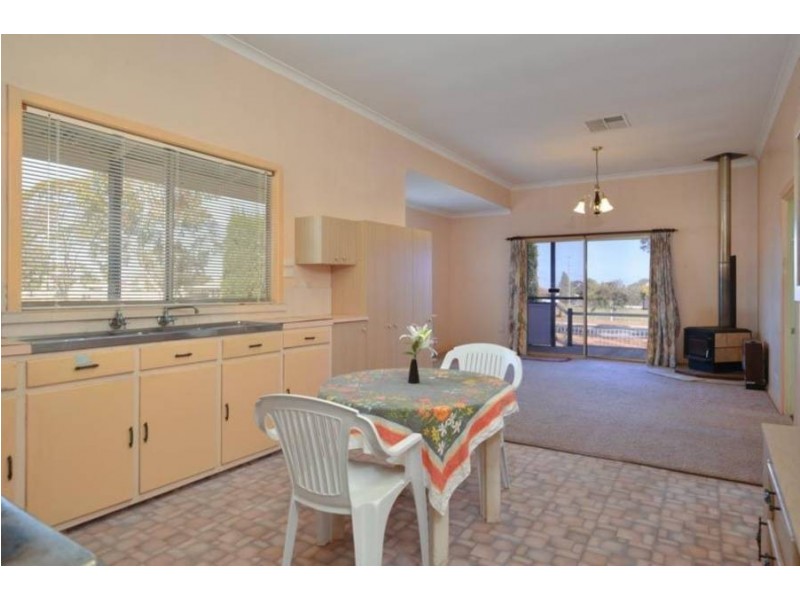 94  Shaw Street, Coolgardie WA 6429