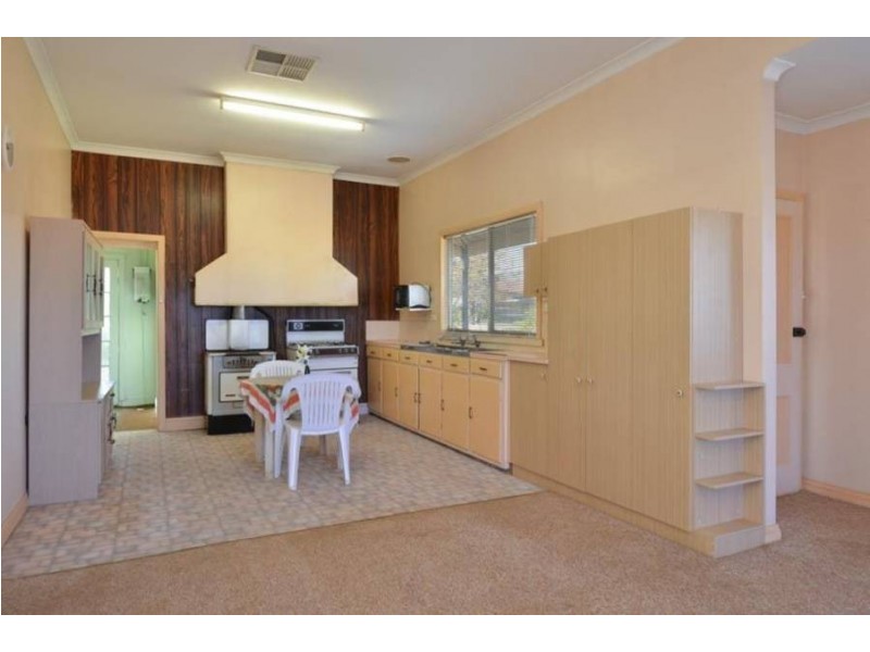 94  Shaw Street, Coolgardie WA 6429