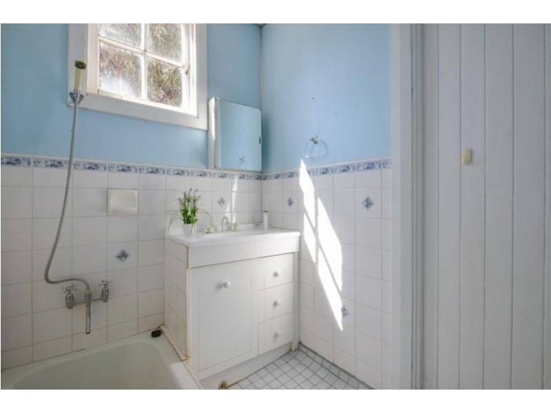 94  Shaw Street, Coolgardie WA 6429