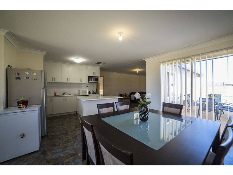 106  Forrest Street, Coolgardie WA 6429