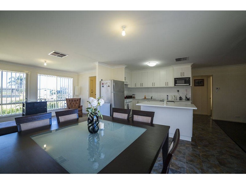 106  Forrest Street, Coolgardie WA 6429