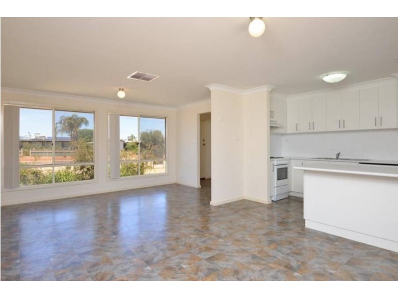 106 Forrest Street, Coolgardie WA 6429