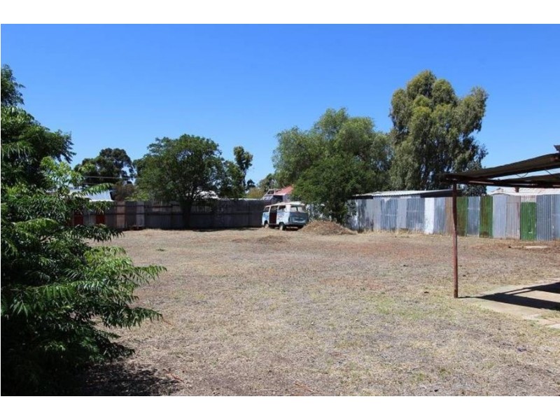 90 Woodward Street, Coolgardie WA 6429