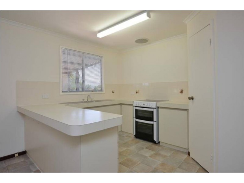 56  Woodward Street, Coolgardie WA 6429