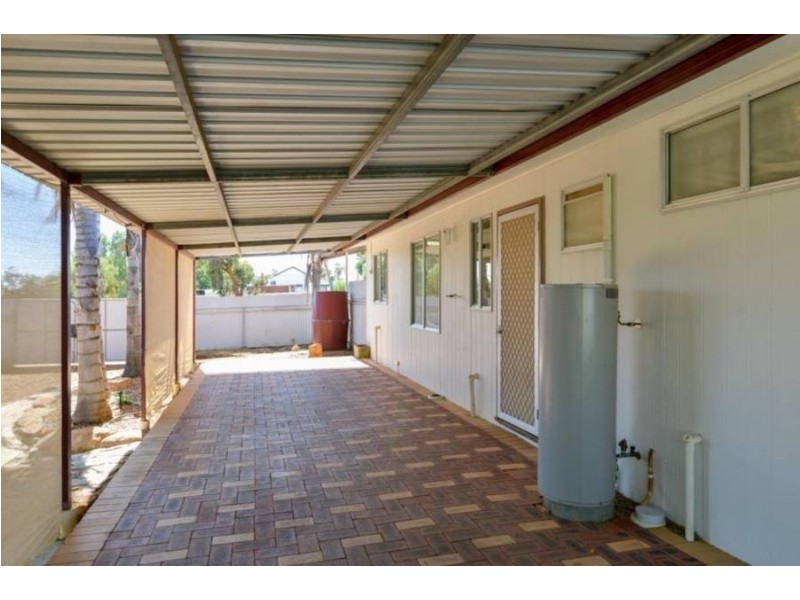 56  Woodward Street, Coolgardie WA 6429