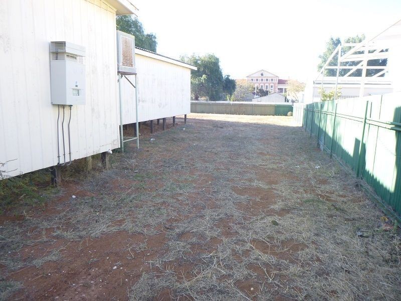 68 Woodward Street, Coolgardie WA 6429