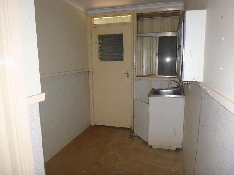 68 Woodward Street, Coolgardie WA 6429