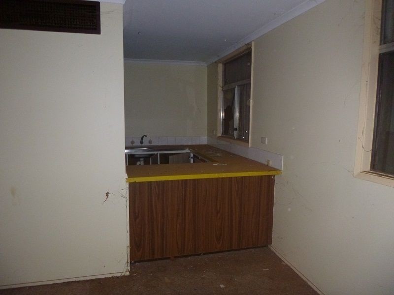 68 Woodward Street, Coolgardie WA 6429
