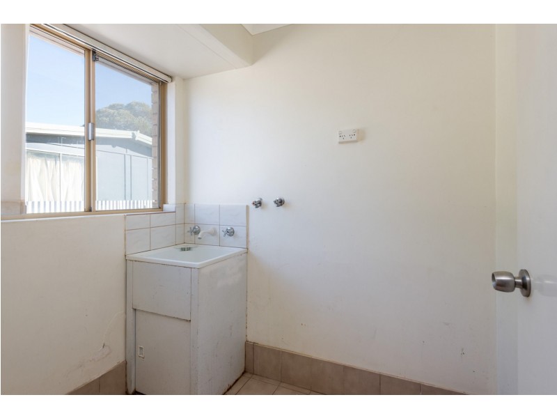 2/37 Sylvester Street, Coolgardie WA 6429