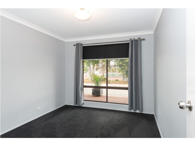76 Sylvester Street, Coolgardie WA 6429