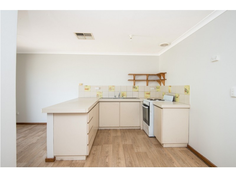 3/37 Sylvester Street, Coolgardie WA 6429