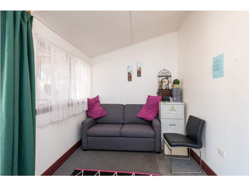 70 Lindsay Street, Coolgardie WA 6429