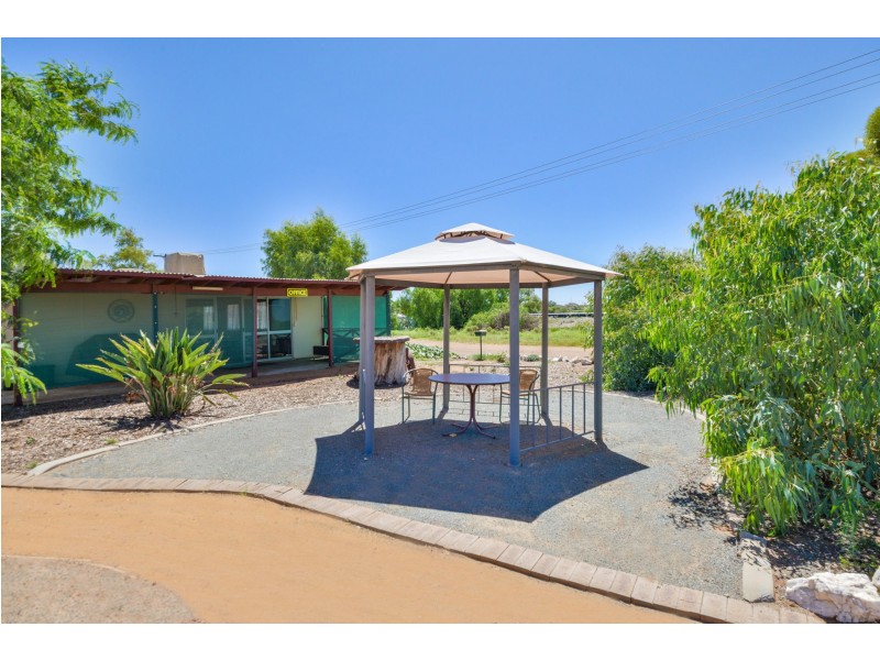2 Renou Street, Coolgardie WA 6429