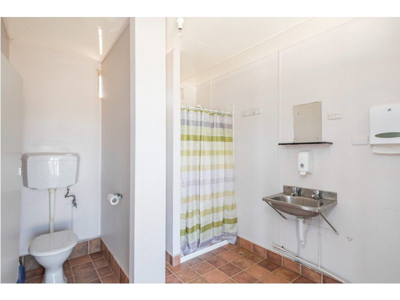 2 Renou Street, Coolgardie WA 6429