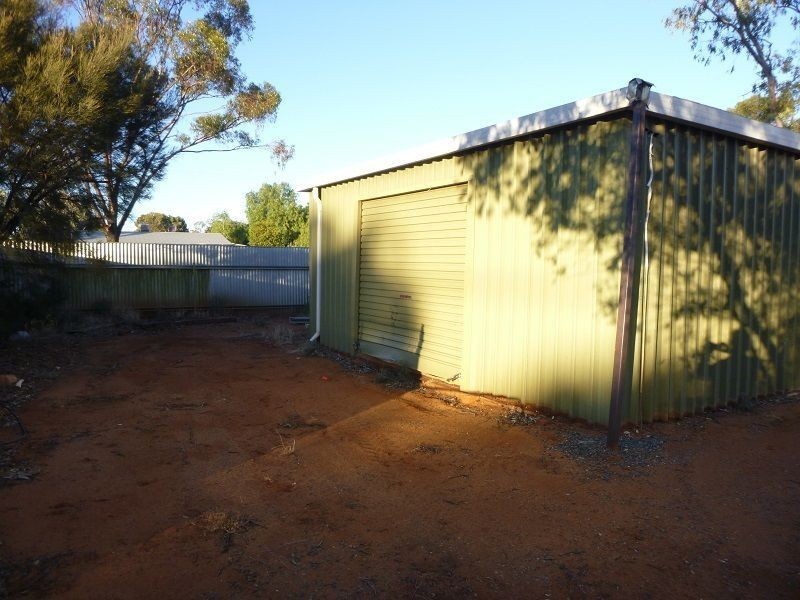 76 Shaw Street, Coolgardie WA 6429