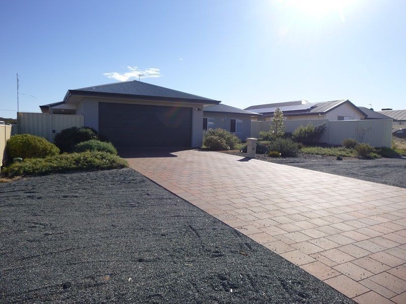 110 Forrest Street, Coolgardie WA 6429