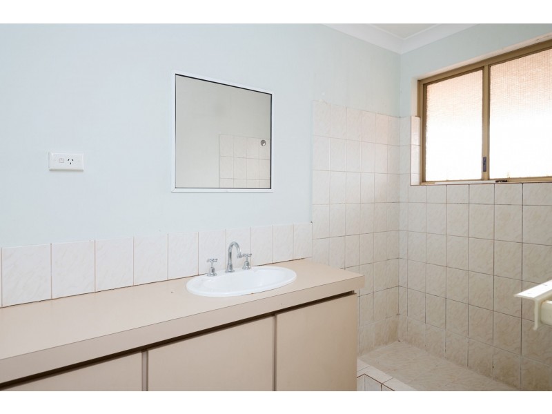 4/35 Sylvester Street, Coolgardie WA 6429