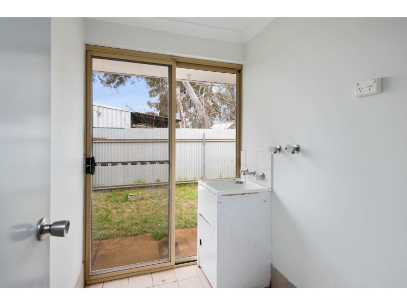 4/35 Sylvester Street, Coolgardie WA 6429