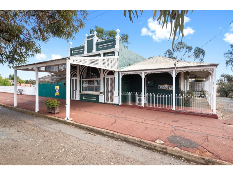 36 Bayley Street, Coolgardie WA 6429