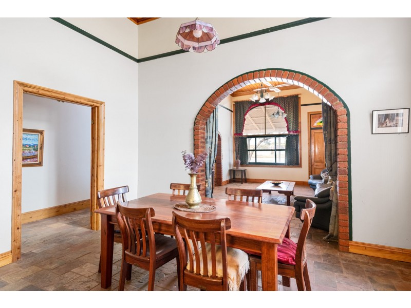 36 Bayley Street, Coolgardie WA 6429