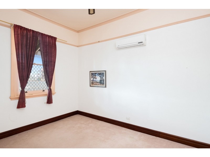 36 Bayley Street, Coolgardie WA 6429