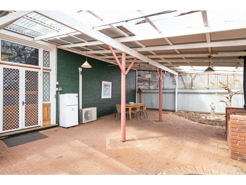 36 Bayley Street, Coolgardie WA 6429