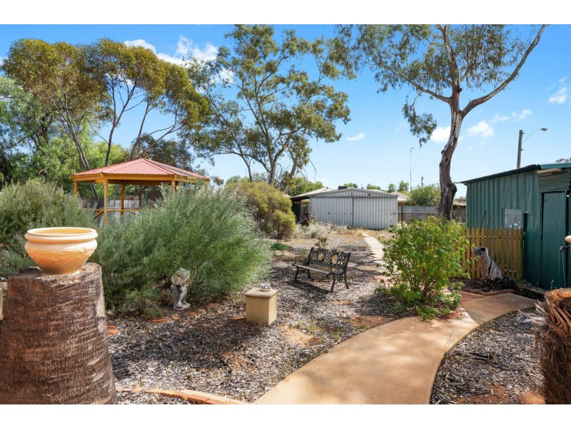 36 Bayley Street, Coolgardie WA 6429