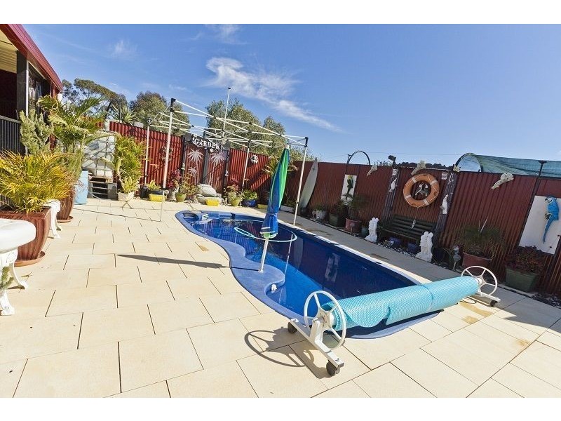 26 Sylvester Street, Coolgardie WA 6429