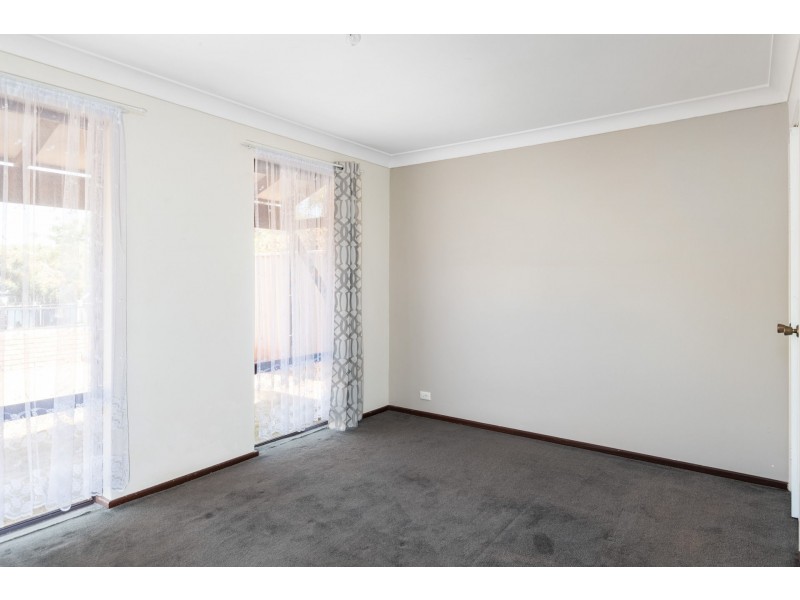 34 Lyall Street, Lamington WA 6430