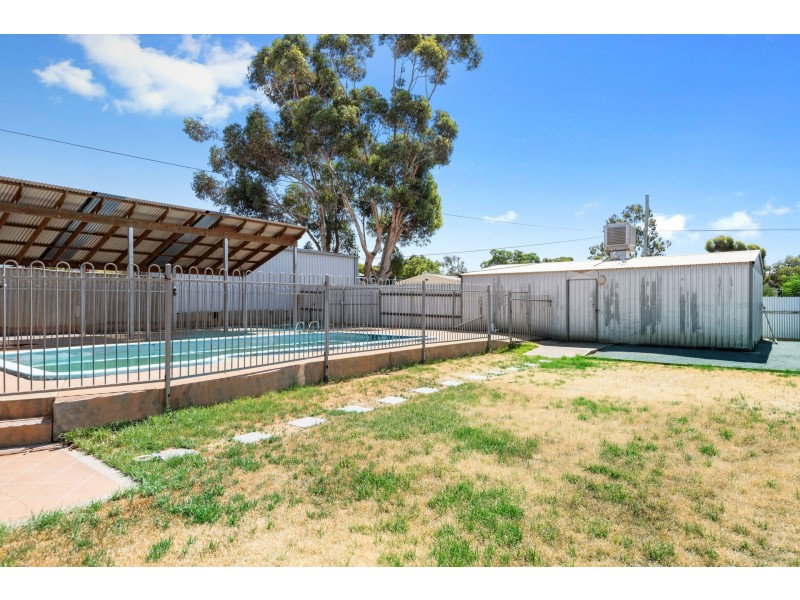 34 Lyall Street, Lamington WA 6430