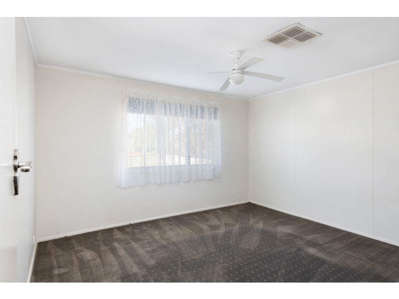 22 Woodward Street, Coolgardie WA 6429