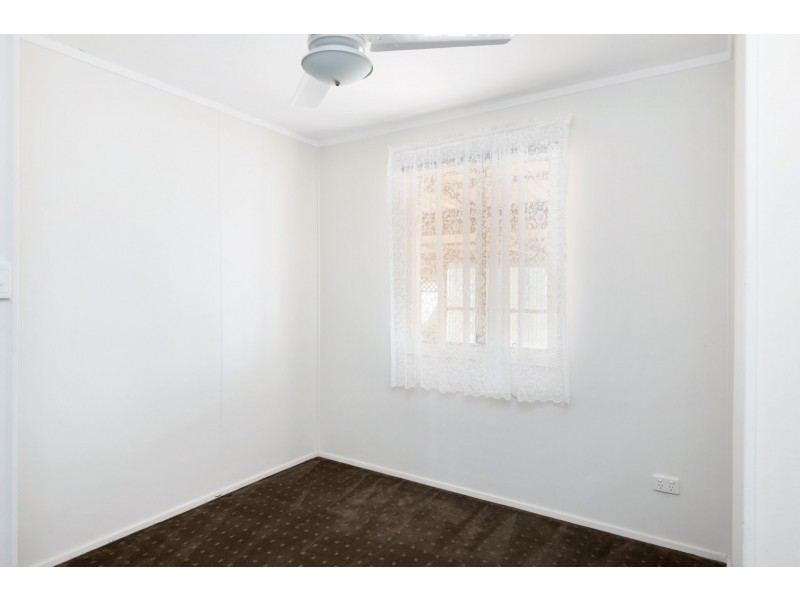 22 Woodward Street, Coolgardie WA 6429