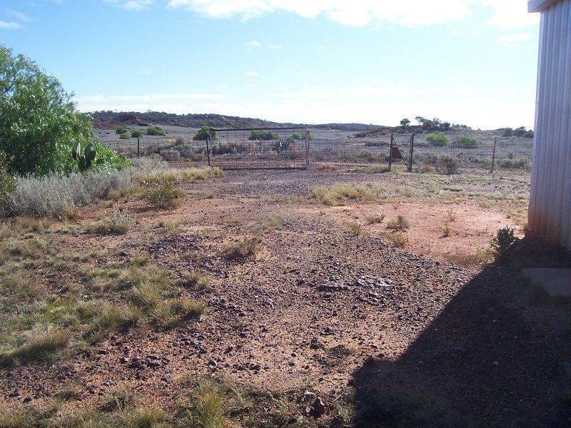 10 Sylvester Street, Coolgardie WA 6429