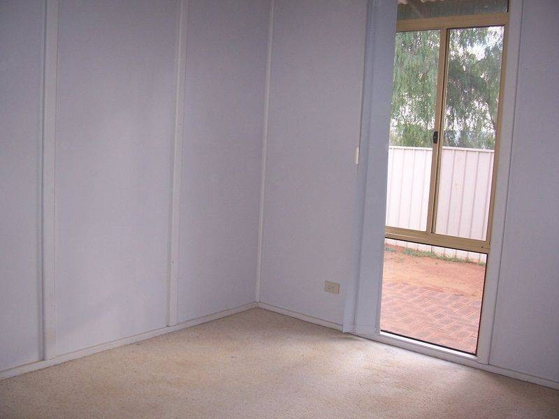 106 Lefroy Street, Coolgardie WA 6429