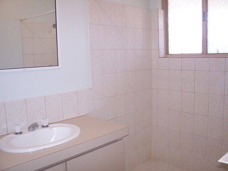 4/35 Sylvester Street, Coolgardie WA 6429