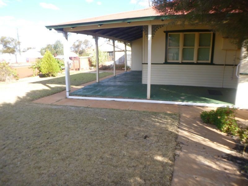75 Lindsay Street, Coolgardie WA 6429